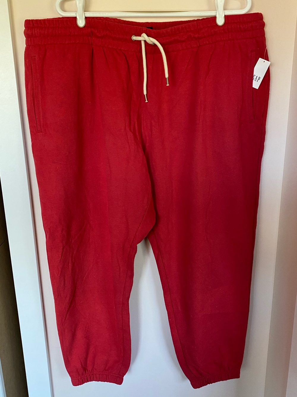 GAP Women’s Red Jogger Sweatpants - XXL